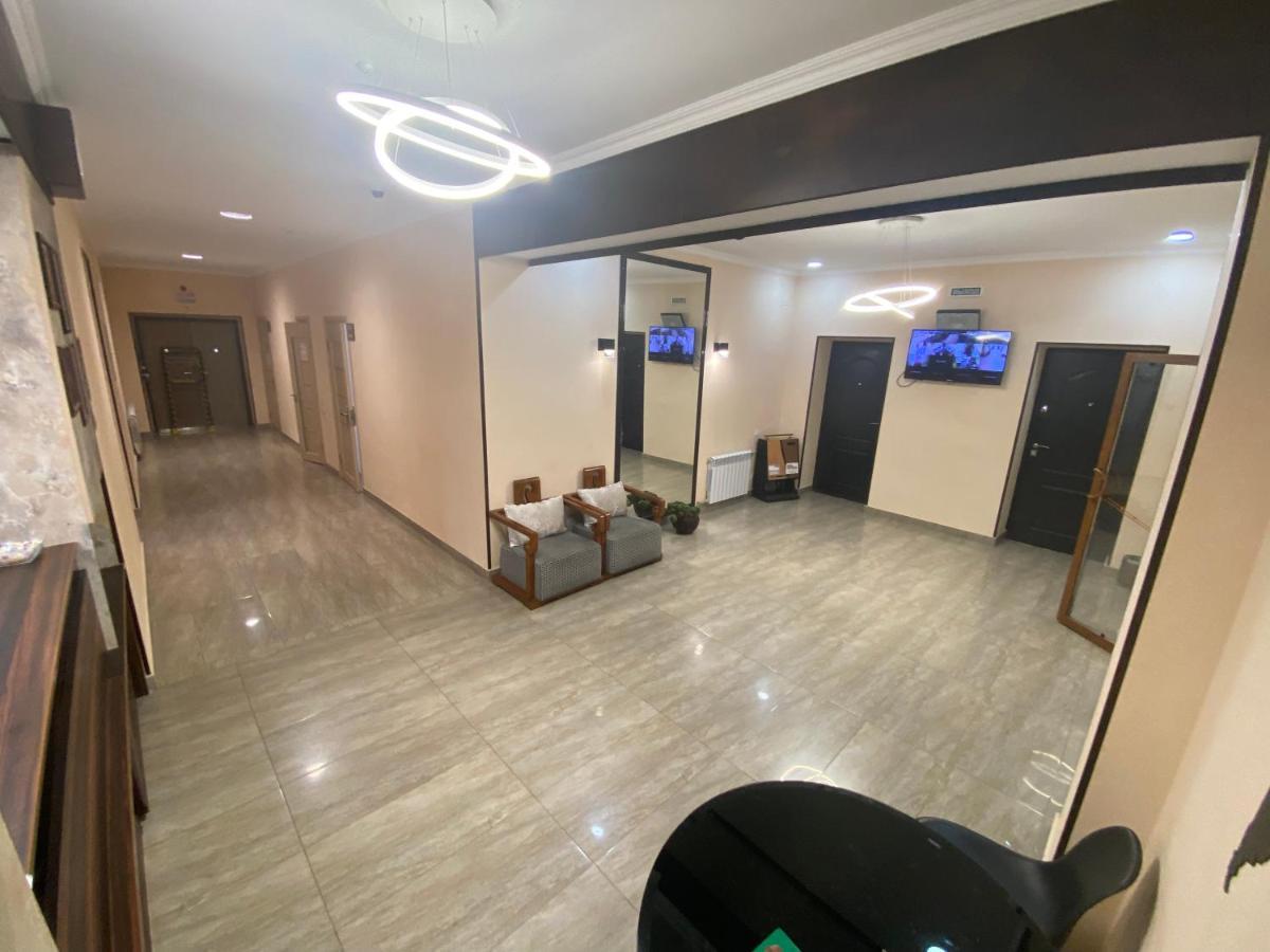 Azimut Hotel Balyktsjy Buitenkant foto